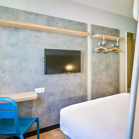 ibis budget Saint-Maurice-2