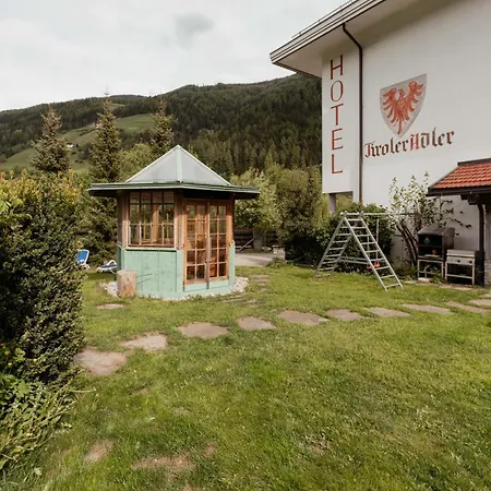 Hotel Tiroler Adler-2