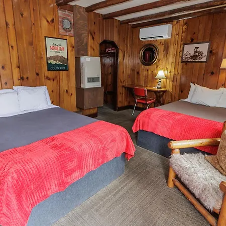 Foot Of The Mountain Motel-2