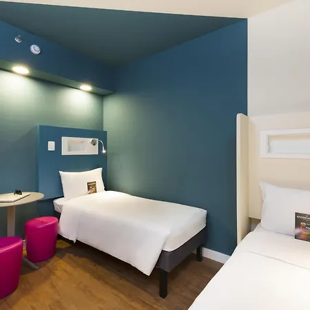 Ibis Budget Navegantes Itajai-2
