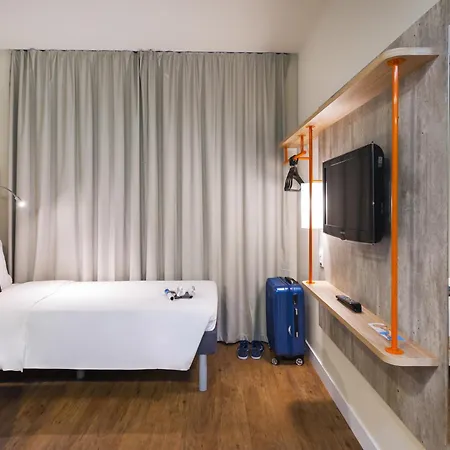 Ibis Budget Navegantes Itajai-3