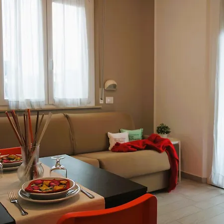 Hotel Iride Apartments & Rooms- Ideale Per Famiglie E Coppie-2