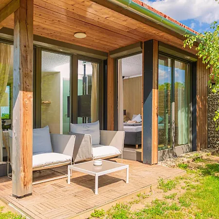 Chalets Franciska Major, Pro Village-3