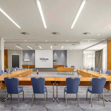 Hilton Düsseldorf-3