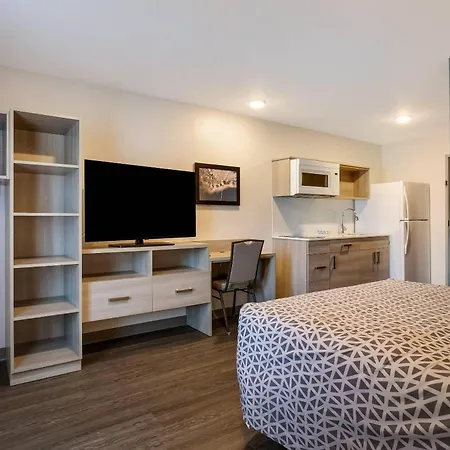 Woodspring Suites Knoxville West-2