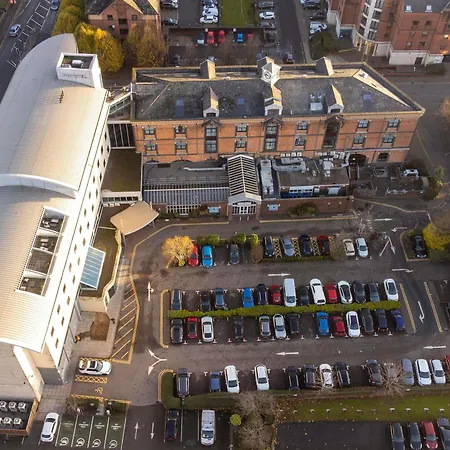 Novotel Cardiff Centre-3