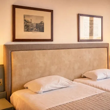 Ferretti Hotel Catullo Verona-3