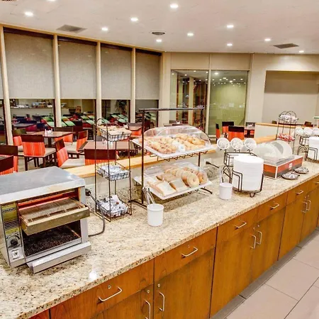 Comfort Inn Conference Center Pittsburgh Penn Hills-3
