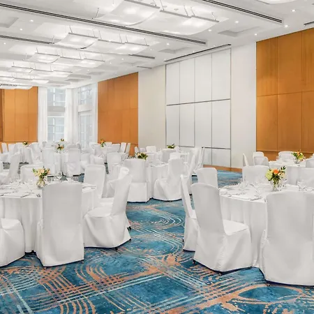 Sofitel Montreal Golden Mile-3