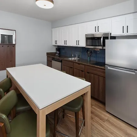 Staybridge Suites Lansing-Okemos By Ihg-2