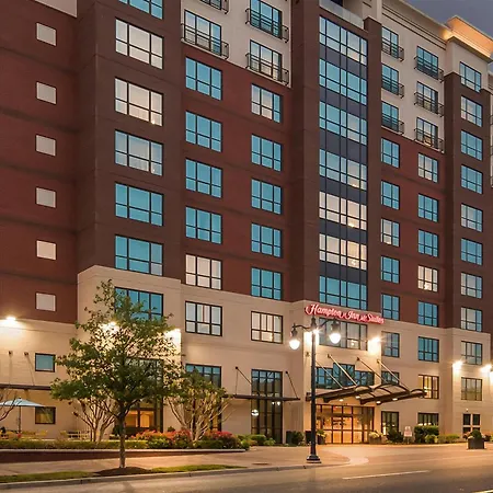 Hampton Inn & Suites National Harbor/Alexandria Area-3