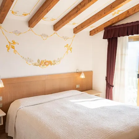 Village Hotel Lucia-3