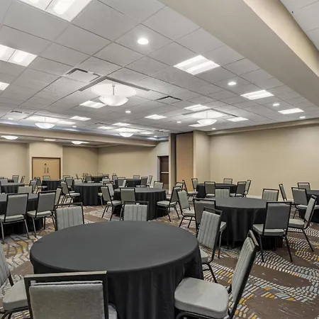 Best Western Plus Downtown Tacoma-3