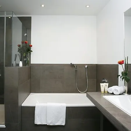 Hotel Regina -Garni Köln-2