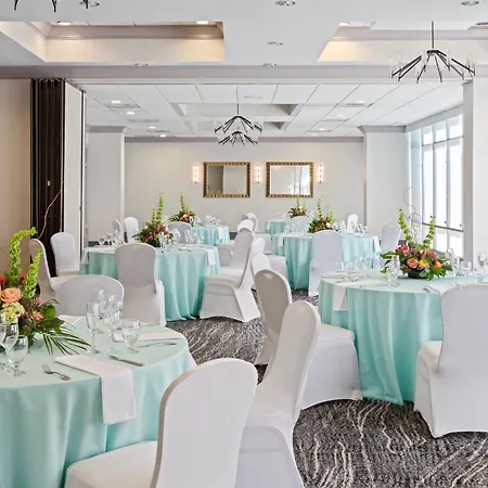 Crowne Plaza Melbourne-Oceanfront By Ihg-3