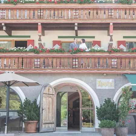 Hotel Edelweiss-3