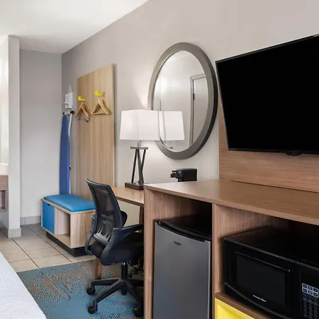 Days Inn By Wyndham Ardmore-2