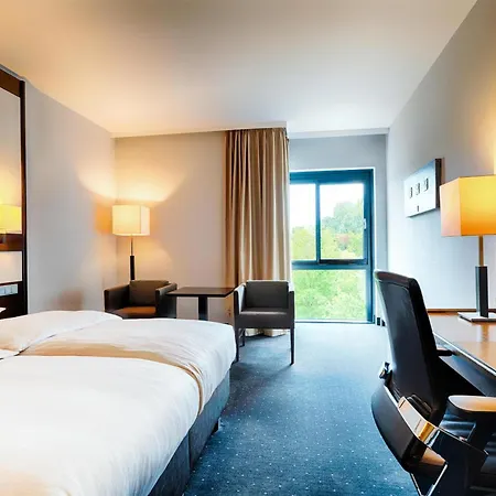 Park Inn By Radisson Luebeck-3