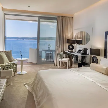 Luxury Hotel Amabilis-3
