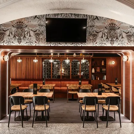 The Originals Boutique, Hôtel Le Lion, Clermont-Ferrand-2