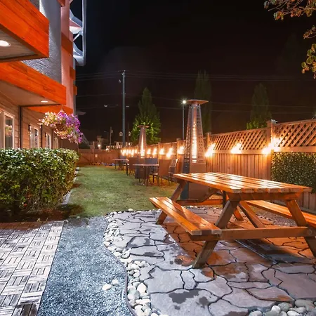 Coast Parksville Hotel-3