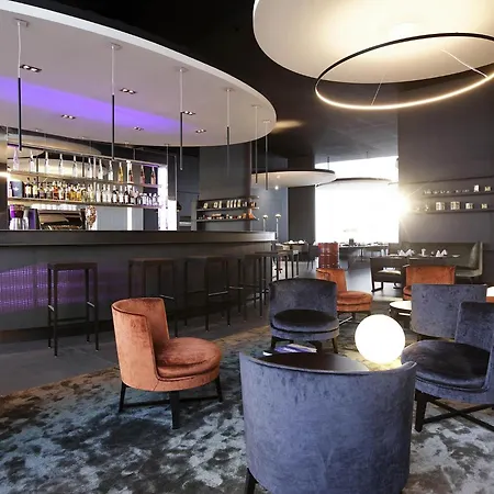 Novotel Basel City-2
