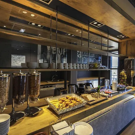 Ibis Budget Valencia Alcasser-3