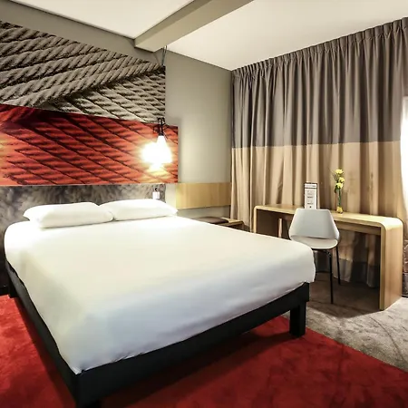 Ibis Niort Est Mendes France-3
