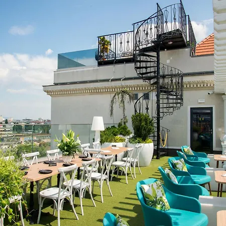 Mystery Hotel Budapest, Preferred Hotels & Resorts-3