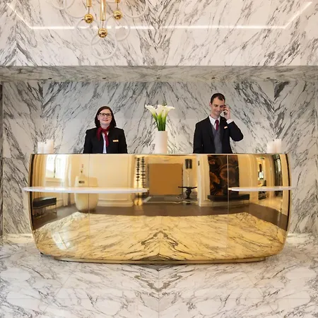 La Clef Champs-Elysees Paris By The Crest Collection-2