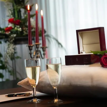 Sunday Hotel And Spa Wismar-2