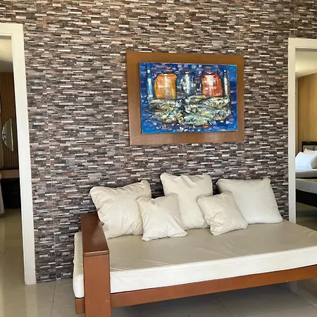 Puerto Del Sol Beach Resort And Hotel Club, Bolinao Pangasinan-2