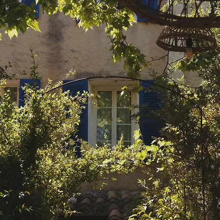 Le Clos Des Arômes-2