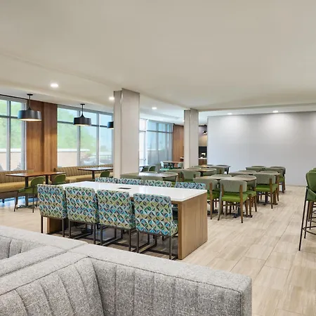 Springhill Suites By Marriott Chesterfield-3