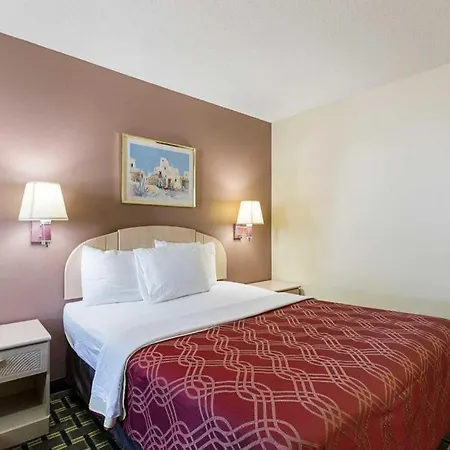 Americas Best Value Inn Beatrice-3