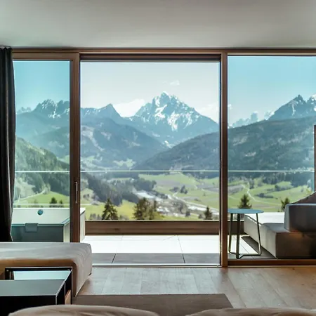 Hotel Alpen Tesitin Panorama Wellness Resort-3