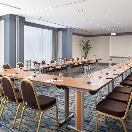 Hilton Paris Charles De Gaulle Airport-2