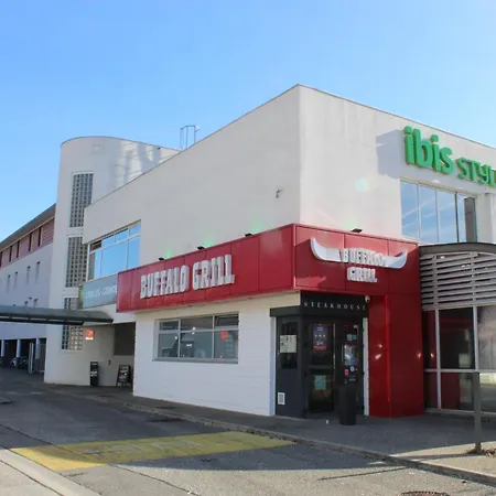 Ibis Styles Crolles Grenoble A41-2
