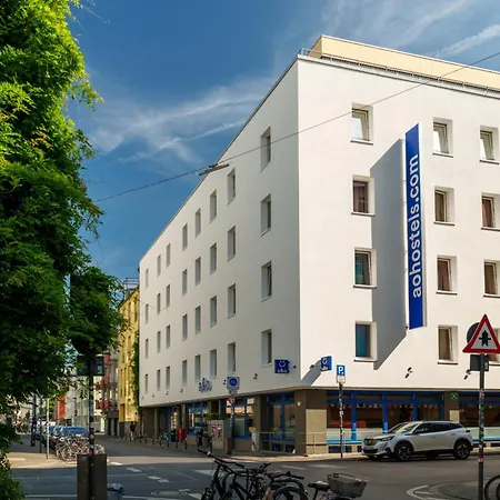 A&O Koeln Neumarkt-2