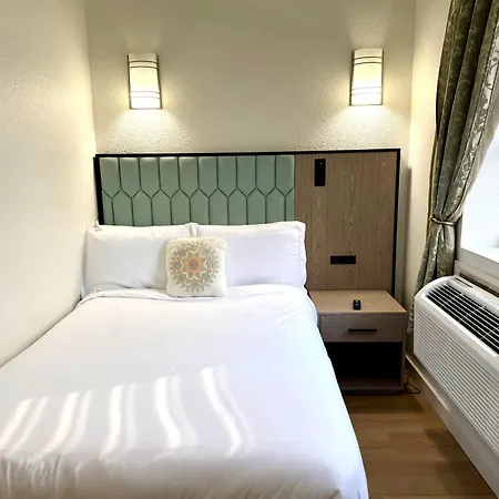 Athens Hotel & Suites-3