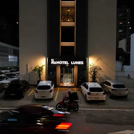 Hotel Lunes-2