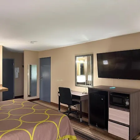 Super 8 By Wyndham Harrison Oh-2