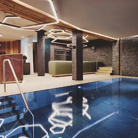 Burg Hotel Lech Am Arlberg-3
