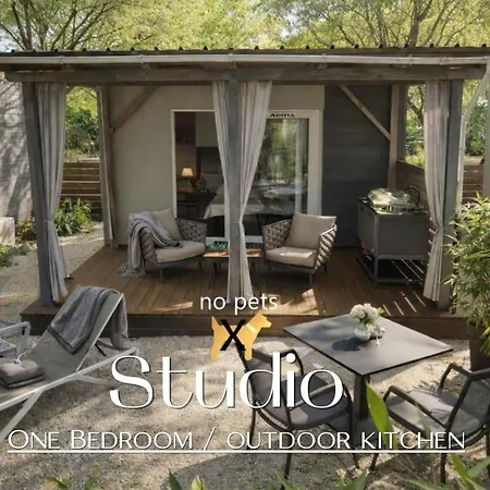 Boutique Mobile Homes Ulikarovinj (Adults Only)-3