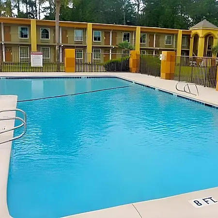 Days Inn By Wyndham Brunswick/St. Simons Area-3
