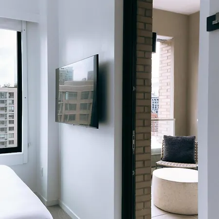 Arlo Midtown-3