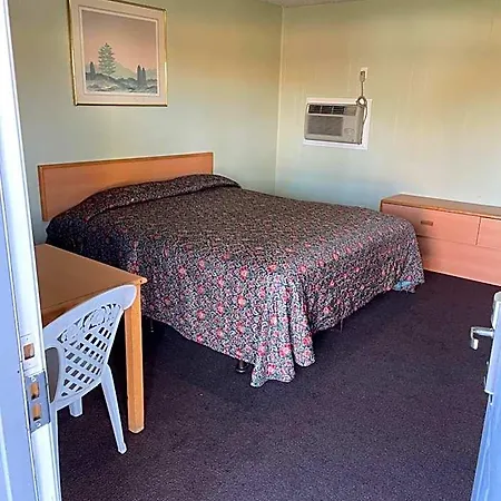 Ramona Motel-2