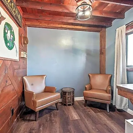 Sagebrush Inn-3