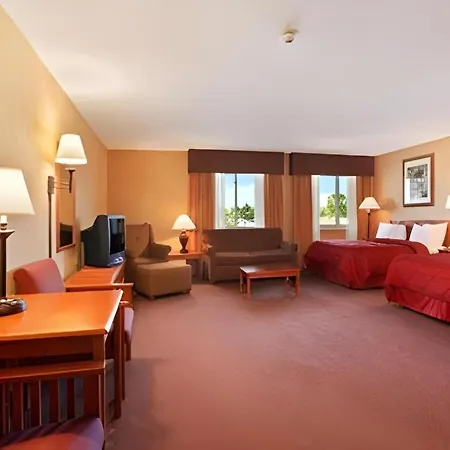 Quality Inn & Suites Wellington - Fort Collins-2