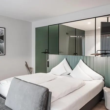 Hotel Goldenes Schiff-2